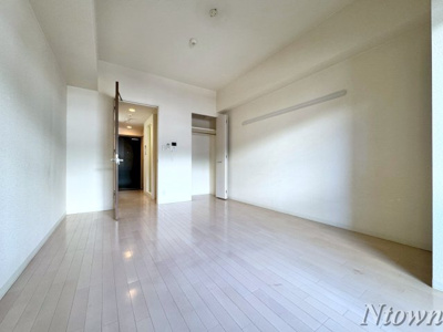 【居間・リビング】 | プレサンス東別院駅前コネクション | リビングです