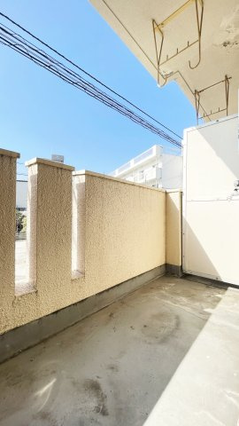 スカイコートスズエのバルコニー