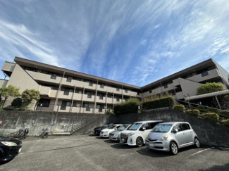 【駐車場】 | いつでも目の届く敷地内に駐車場があります♪お車をお持ちのファミリーさんにオススメです☆
