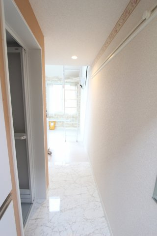 ユナイト生麦エルズワースの内装|同タイプ参考写真です。