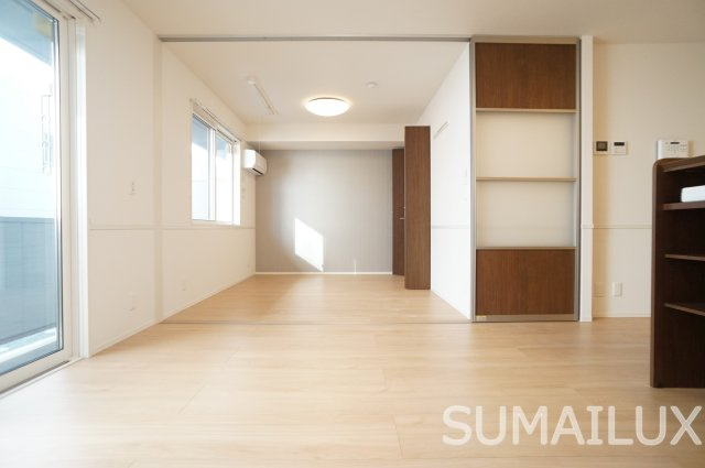 熊本市西区新土河原２丁目のアパートの居間・リビング