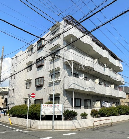 ロイヤルコーポ壱番館の外観