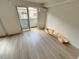 【居間・リビング】 | T-Hawk