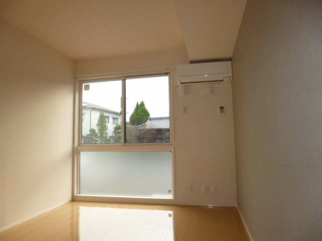 ナウリヴィエールの居間・リビング