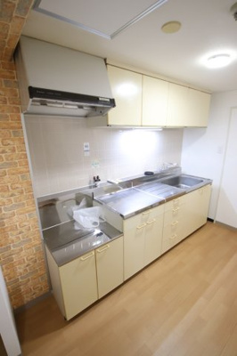 【キッチン】 | リベルテタナカ