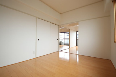 【洋室】 | リベルテタナカ