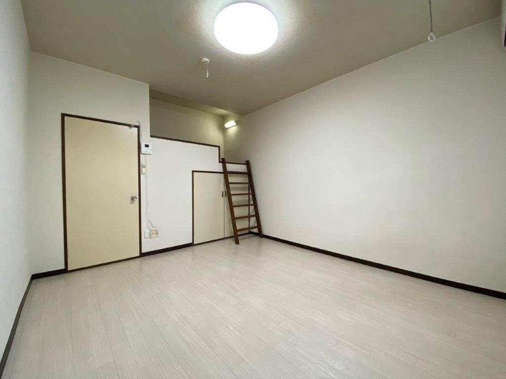 センチュリーハウス津志田Bの内装