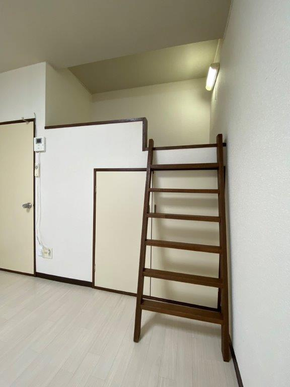 センチュリーハウス津志田Bの内装