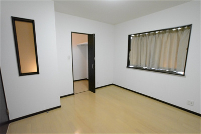 【寝室】 | スカイガーデン室本２号地