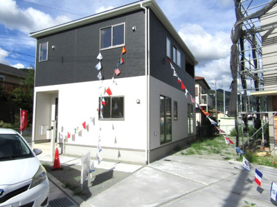 【駐車場】 | クレイドルガーデン　甲府市山宮町第5　1号棟 | 駐車場があります