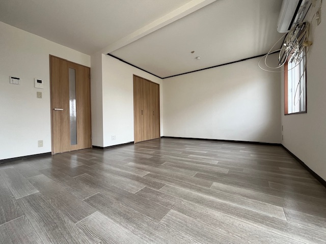 タウニィハイツ金剛の居間・リビング