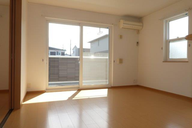 River　Side　東祥Bの居間・リビング