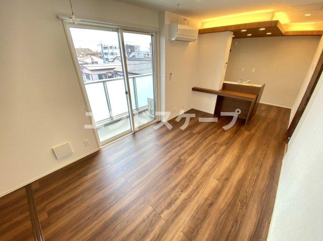 D-ROOM omotechoの居間・リビング|高崎、前橋エリアのお部屋探しはエンドスケープまで！お客様の理想お聞かせ下さい♪