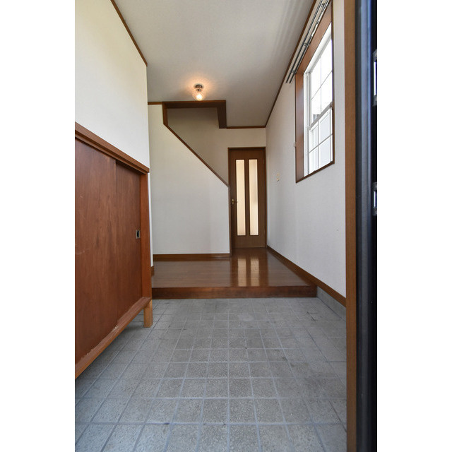 アメニティタウンハウスの玄関