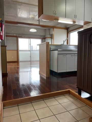 【玄関】 | ＭＡＣＨＩＴＡ　ＢＬＤ