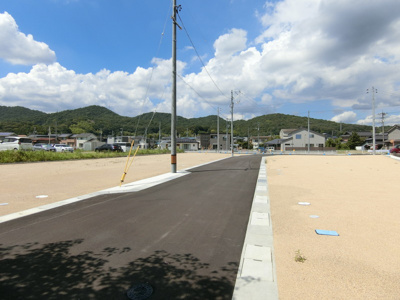 【外観】 | 土地　金光町占見新田　グリーンハイツ　全8区画 | 分譲地全体像。南側より撮影