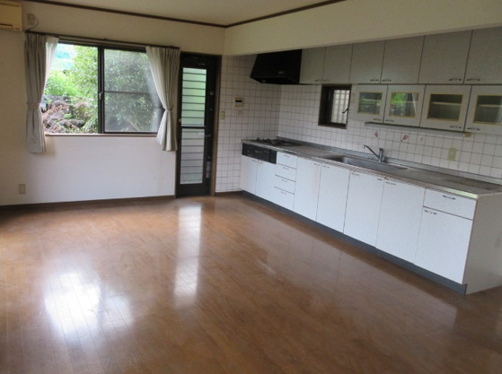 【キッチン】 | 東興別荘地　戸建