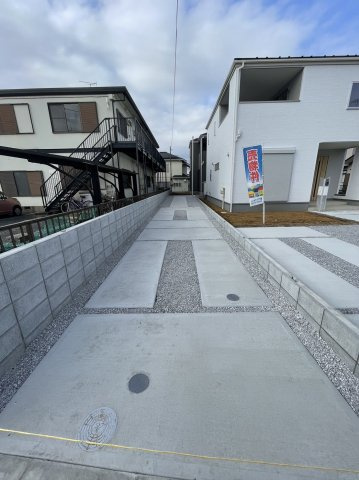 リーブルガーデン．Ｓ　鴻巣市箕田２期　の駐車場|３号棟現地駐車スペース（2023年12月11日）撮影