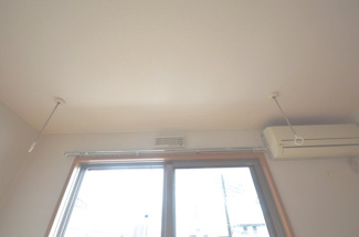 【設備】 | Kiratech White(キラテック　ホワイト) | シューズボックス