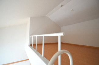 【洋室】 | Kiratech White(キラテック　ホワイト)