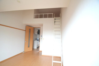 【居間・リビング】 | Kiratech White(キラテック　ホワイト)