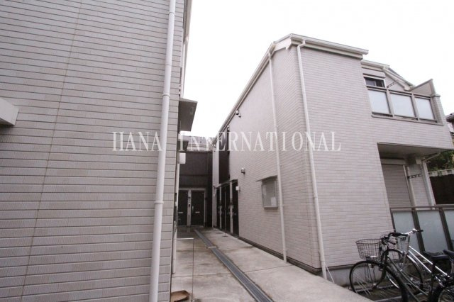 リブリFelice 国立の外観