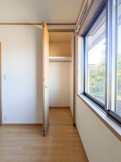 【収納】 | グレースコートA棟 | 洋室（北側）のクローゼット