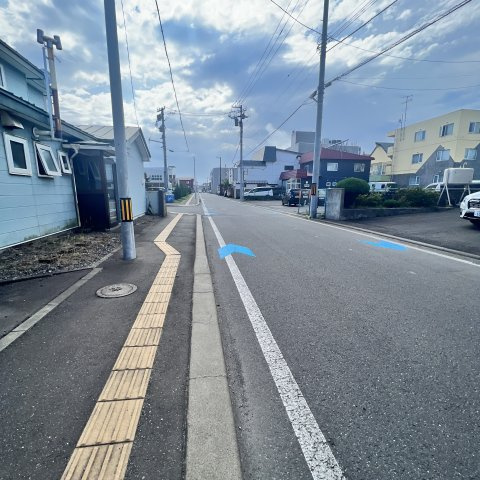 室蘭市中島町2-2-25駐車場の展望