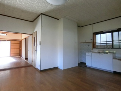【居間・リビング】 | 余戸谷町借家