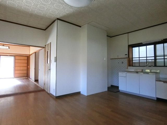 【居間・リビング】 | 余戸谷町借家