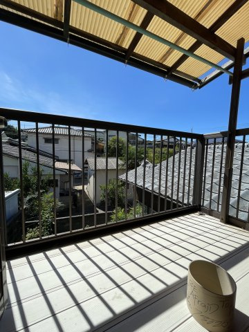 唐津市元石町の一戸建てのバルコニー