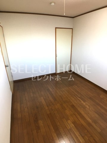 【寝室】 | Ｓｕｒｐｌｕｓ　Ｔｗｏ　ＯＨＴＡ | 落ち着いて過ごせるお部屋なので、寝室にいかがでしょうか