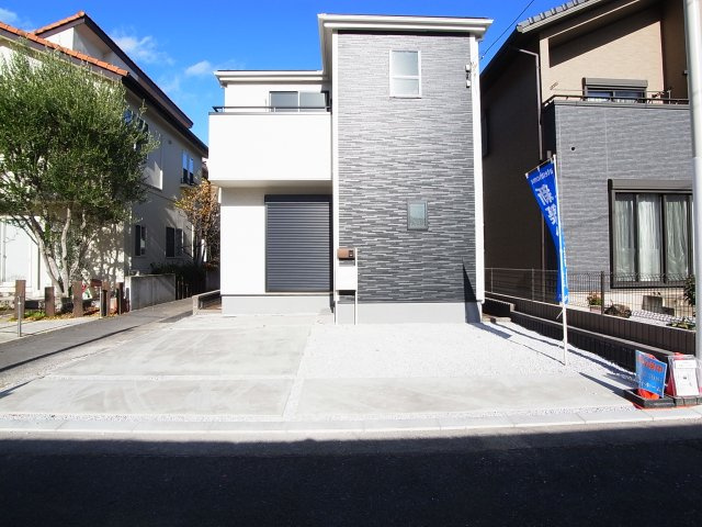新築　前橋市平和町第4　Livele Garden.S　1号棟の駐車場|現地写真　駐車スペースは2台分可能です！					
