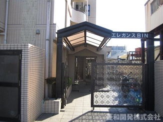 【エントランス】