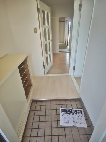 ホワイエ・アンノマエの玄関|シンプルで使いやすい玄関です