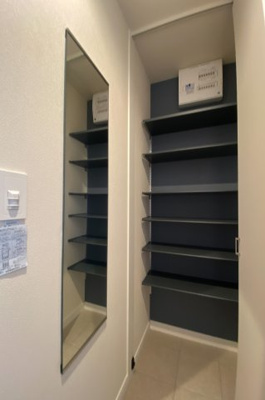 【収納】 | スペランツァ・ミタカ | シューズボックス・姿見付き