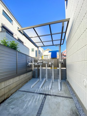 【その他共用部分】 | スペランツァ・ミタカ | 駐輪場（102号室は2台まで）