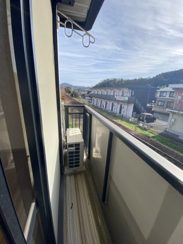 メゾンド・メイナドのバルコニー|見晴らしのいいベランダです。