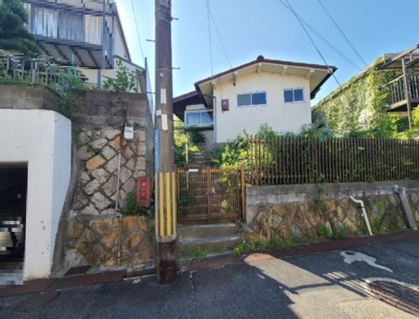 【前面道路含む現地写真】 | 神戸市垂水区塩屋町８丁目　中古戸建
