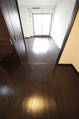 【洋室】 | プルミエール南本町