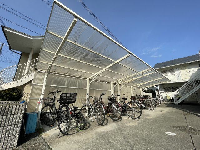 尼崎市東難波町３丁目のハイツのその他共用部分