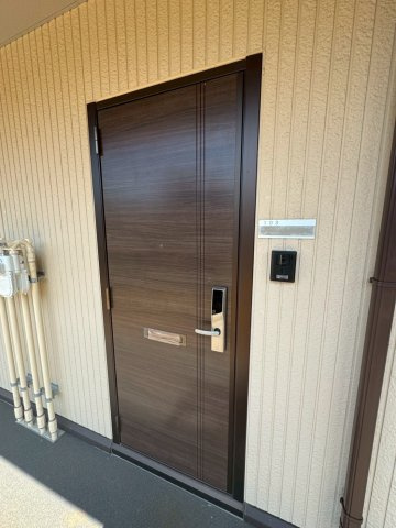 アステール寺町のエントランス