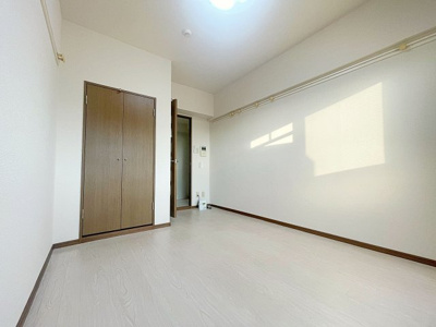 【居間・リビング】 | アーバンドエル豊岡【名古屋市賃貸・オートロック】