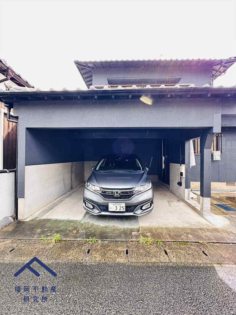 朝倉市甘木　戸建ての駐車場