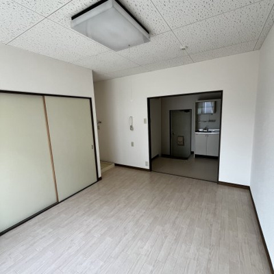 【居間・リビング】 | メゾン谷沢Ⅰ