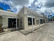 バーズモールの画像