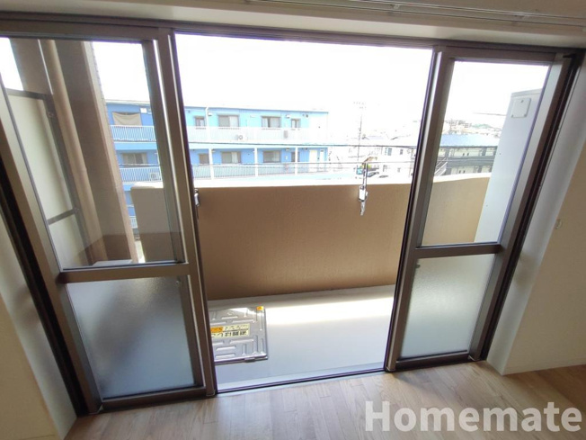 【バルコニー】 | ロイヤル中央