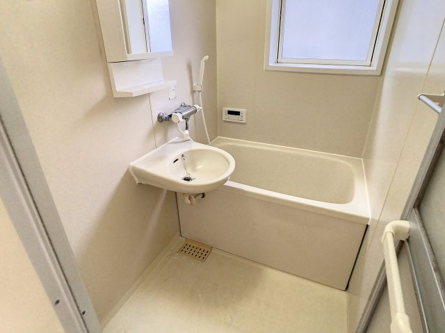 サンハイツイワタの浴室