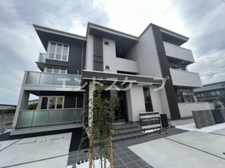 コンフォート下小鳥の外観|高崎、前橋エリアのお部屋探しはエンドスケープまで！お客様の理想お聞かせ下さい♪