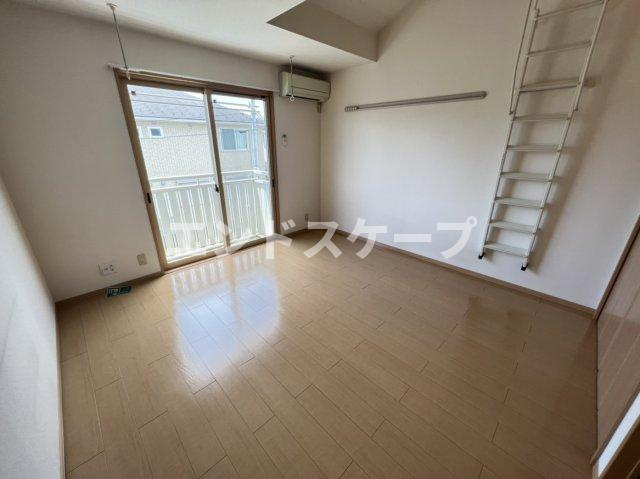 ナカイパレスAの居間・リビング|高崎、前橋のお部屋探しはエンドスケープまで！お客様の理想お聞かせ下さい♪